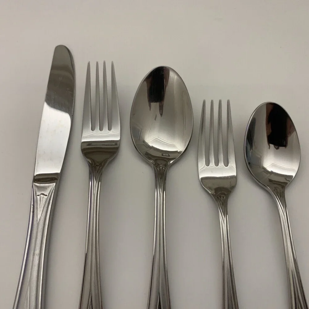 Hampton Silversmiths Alexis 235‎ Stainless Steel Forks Spoons Knife 18/10 Ribbed
